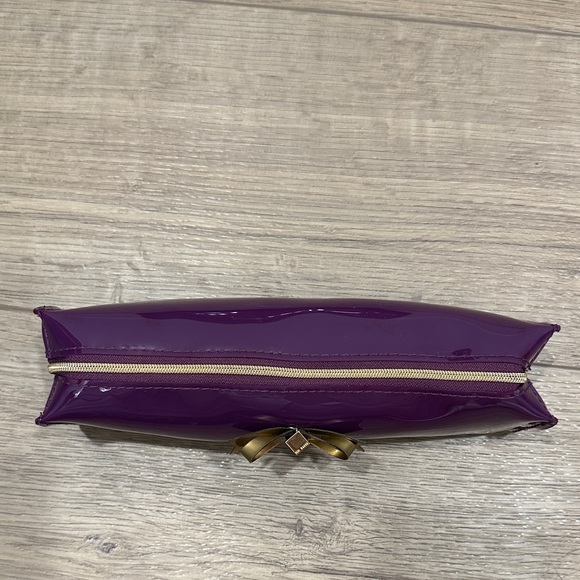 Ted Baker Aker Purple Oxblood pencil case bow patent glossy pouch cosmetic bag - Picture 6 of 8